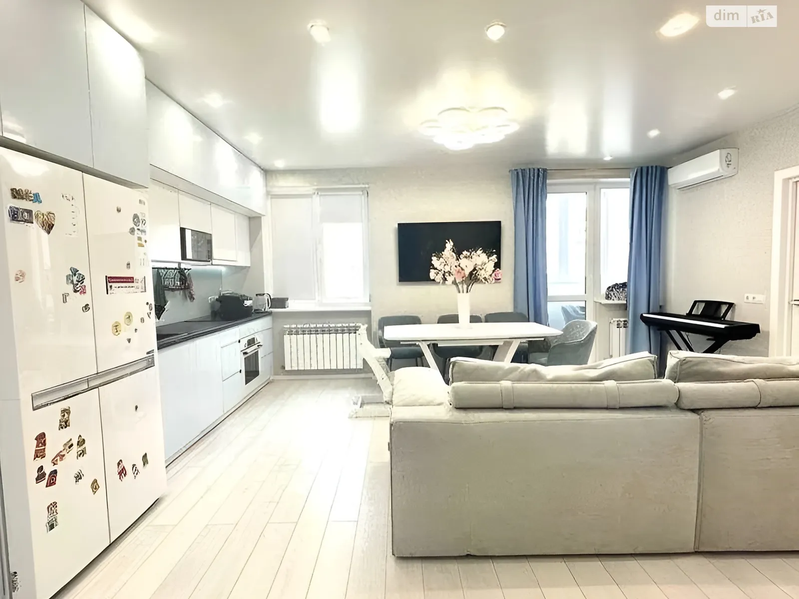 Продается 3-комнатная квартира 58 кв. м в Харькове, цена: 63000 $ - фото 1