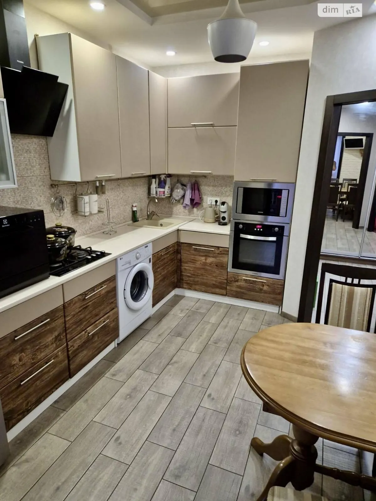 Продается 1-комнатная квартира 43.7 кв. м в Ирпене, ул. Университетская(Карла Маркса), 2Ф/1 - фото 1