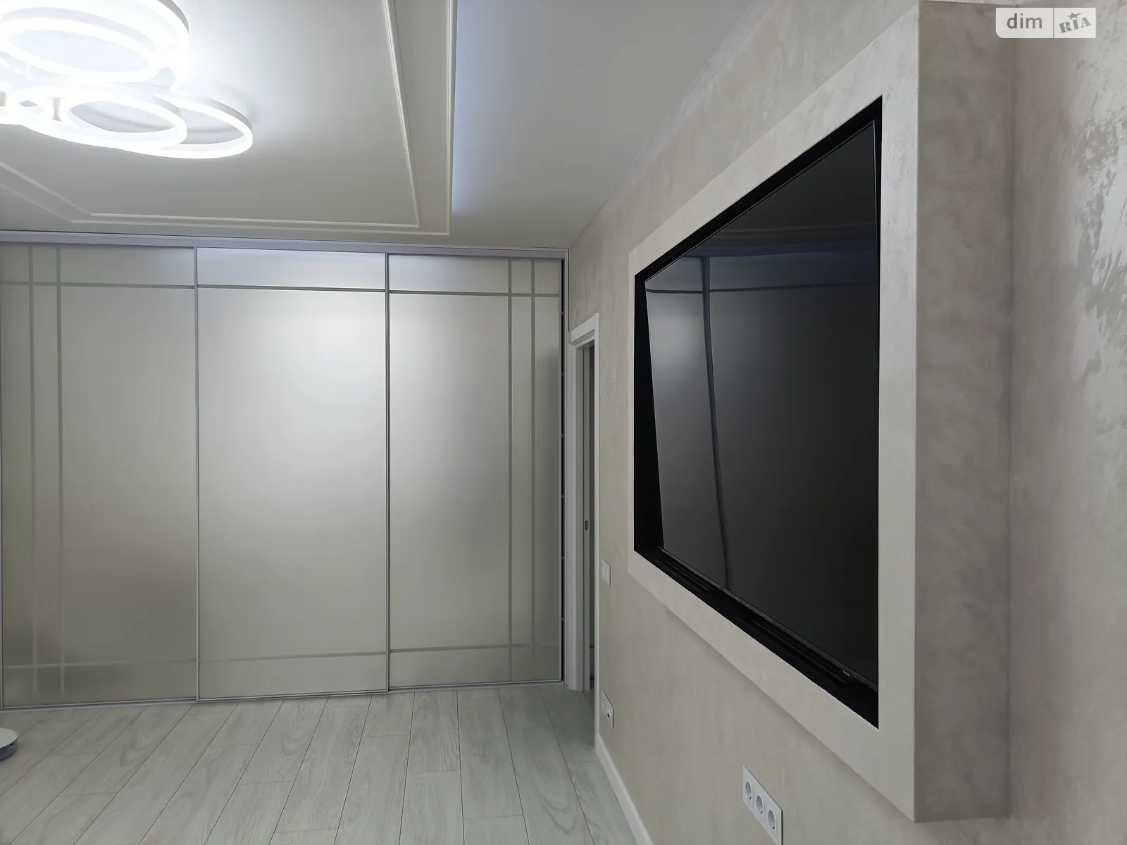 Продается 3-комнатная квартира 83.8 кв. м в, цена: 120000 $ - фото 1
