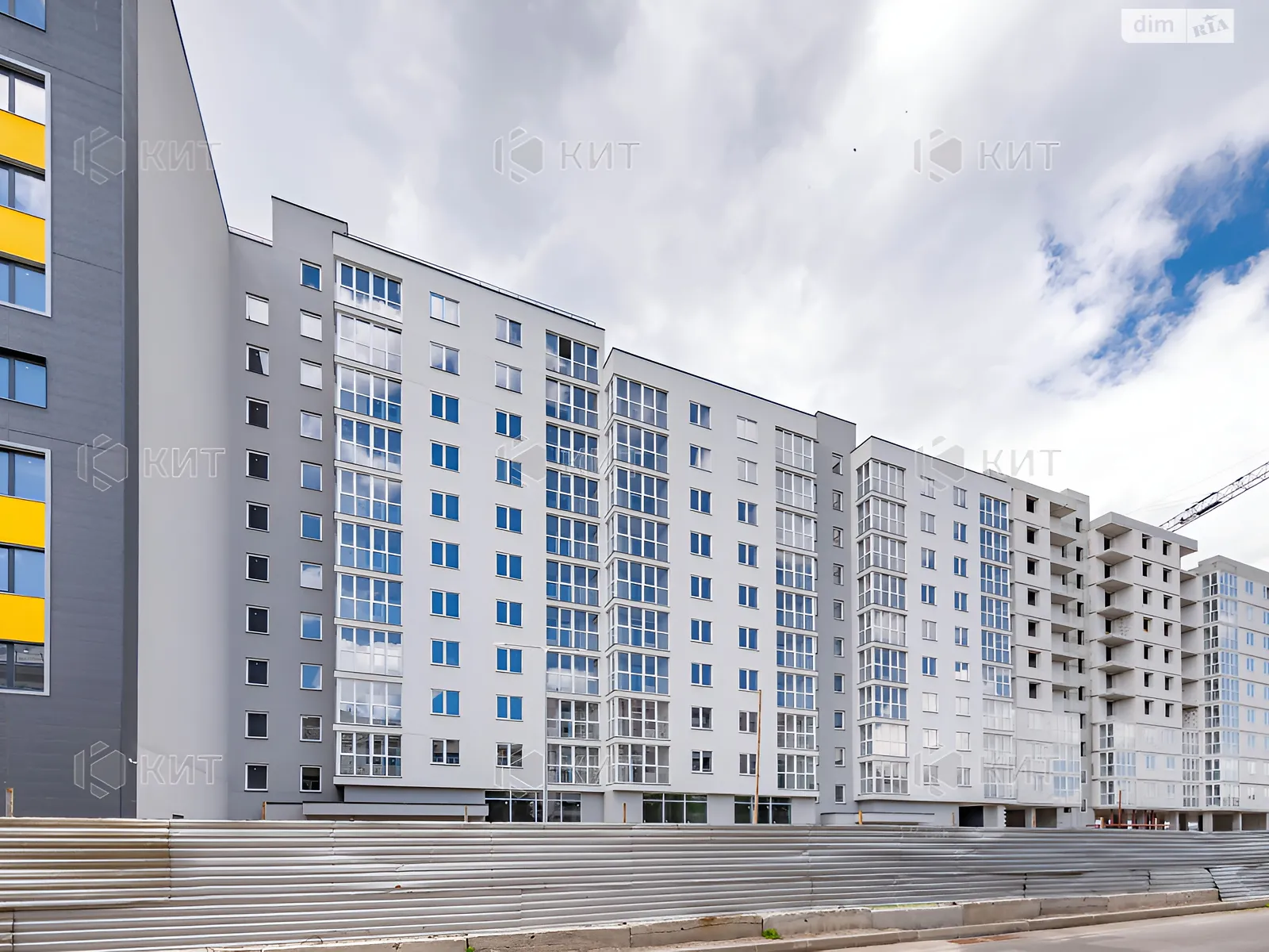Продається 2-кімнатна квартира 68.23 кв. м у Харкові, вул. Братів Гипиків(Оренбурзька), 9 - фото 1
