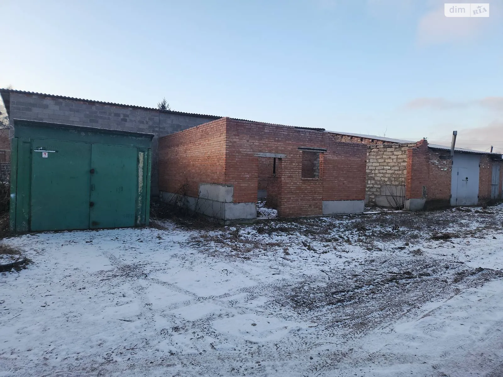 Продається окремий гараж під бус на 81.8 кв. м, цена: 25000 $ - фото 1