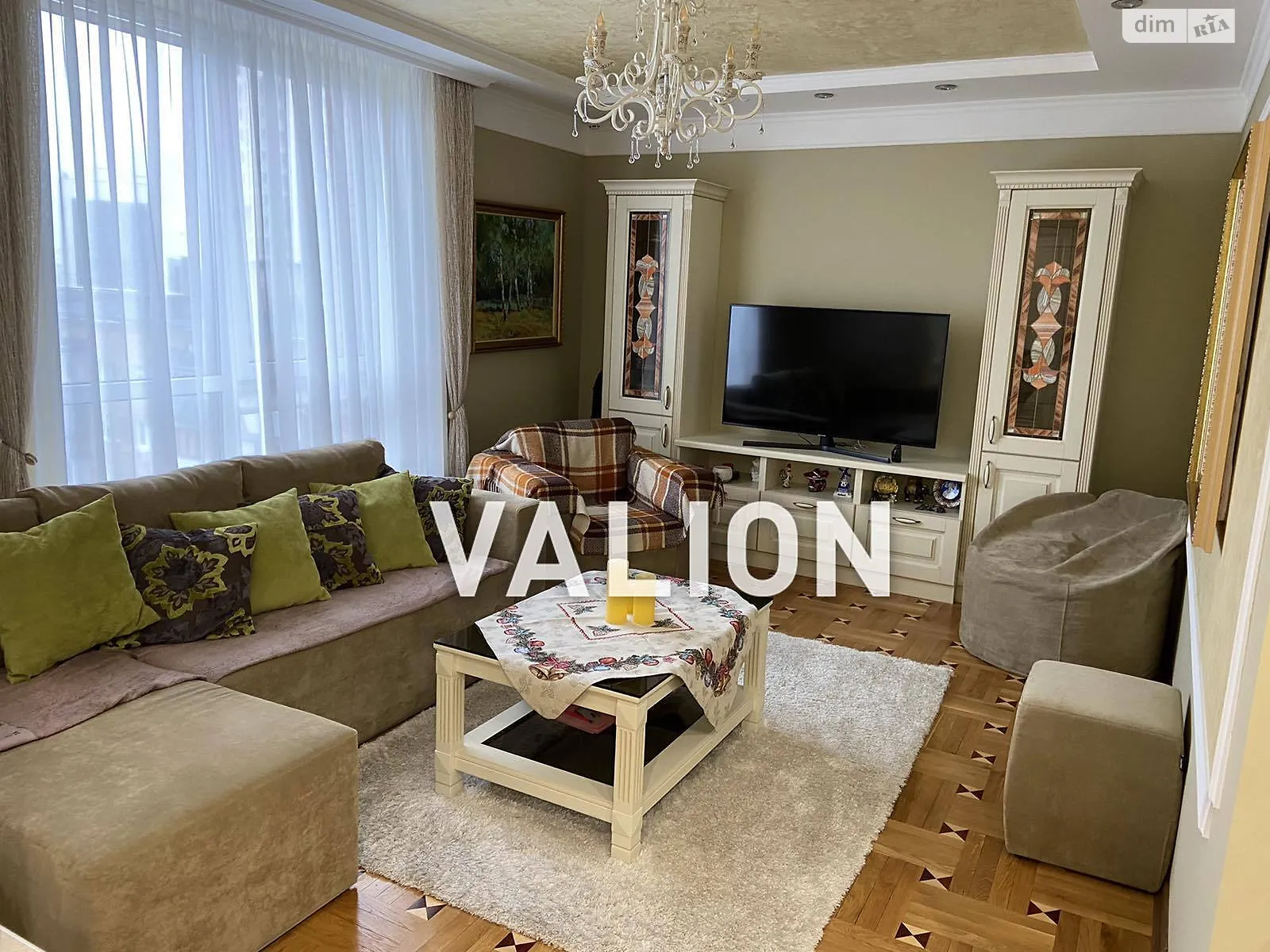 Продается 3-комнатная квартира 84 кв. м в Киеве, ул. Соломенская, 20В - фото 1