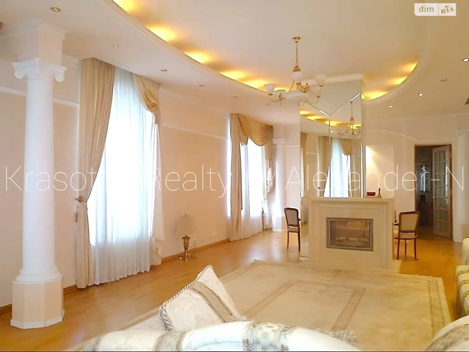 Продается 6-комнатная квартира 350 кв. м в, цена: 370000 $ - фото 1
