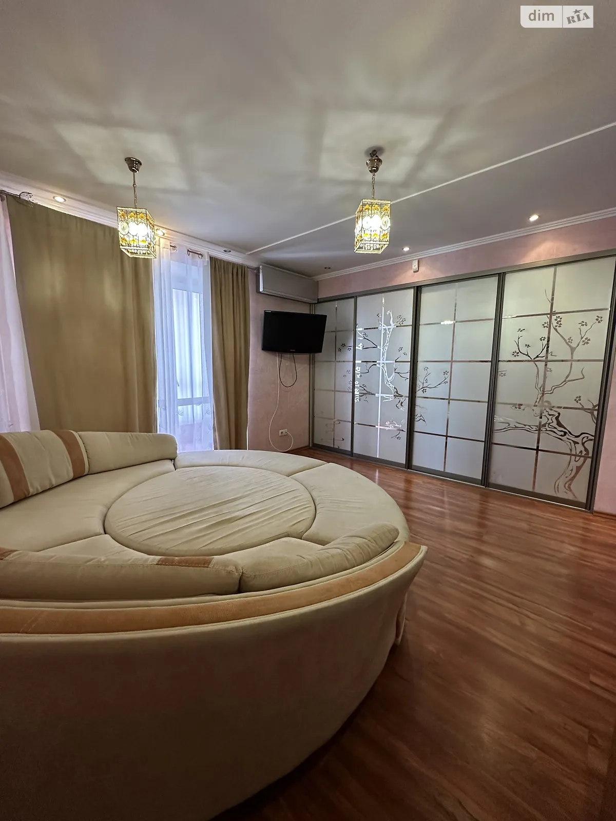 Продается 4-комнатная квартира 124.5 кв. м в Хмельницком, ул. Свободы, 22 - фото 1