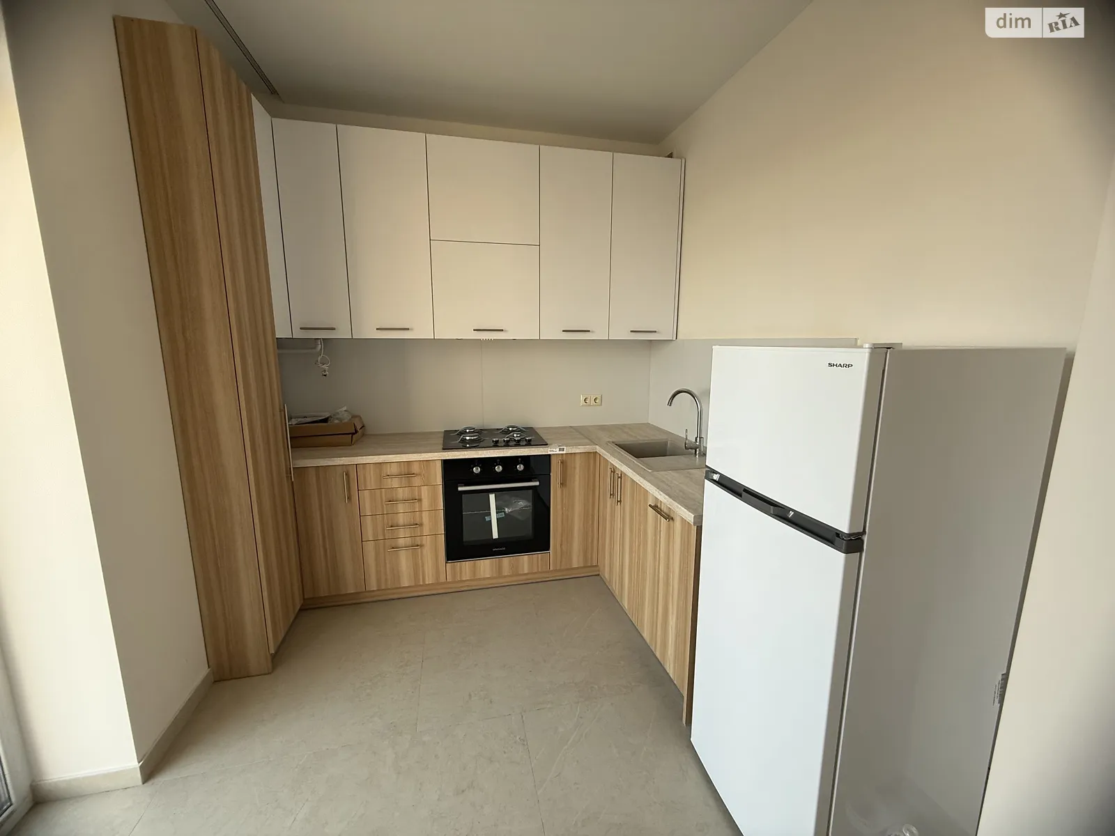 Продается 1-комнатная квартира 34 кв. м в Ужгороде, ул. Богомольца, 17 - фото 1