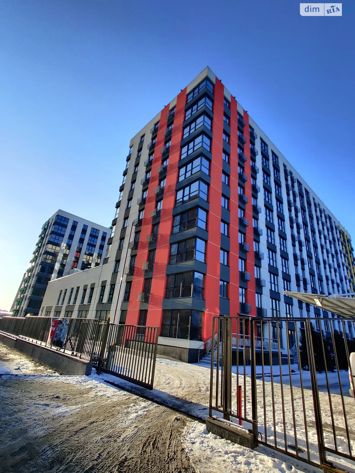 Продается 1-комнатная квартира 42 кв. м в Днепре, Запорожское шоссе, 25 - фото 1