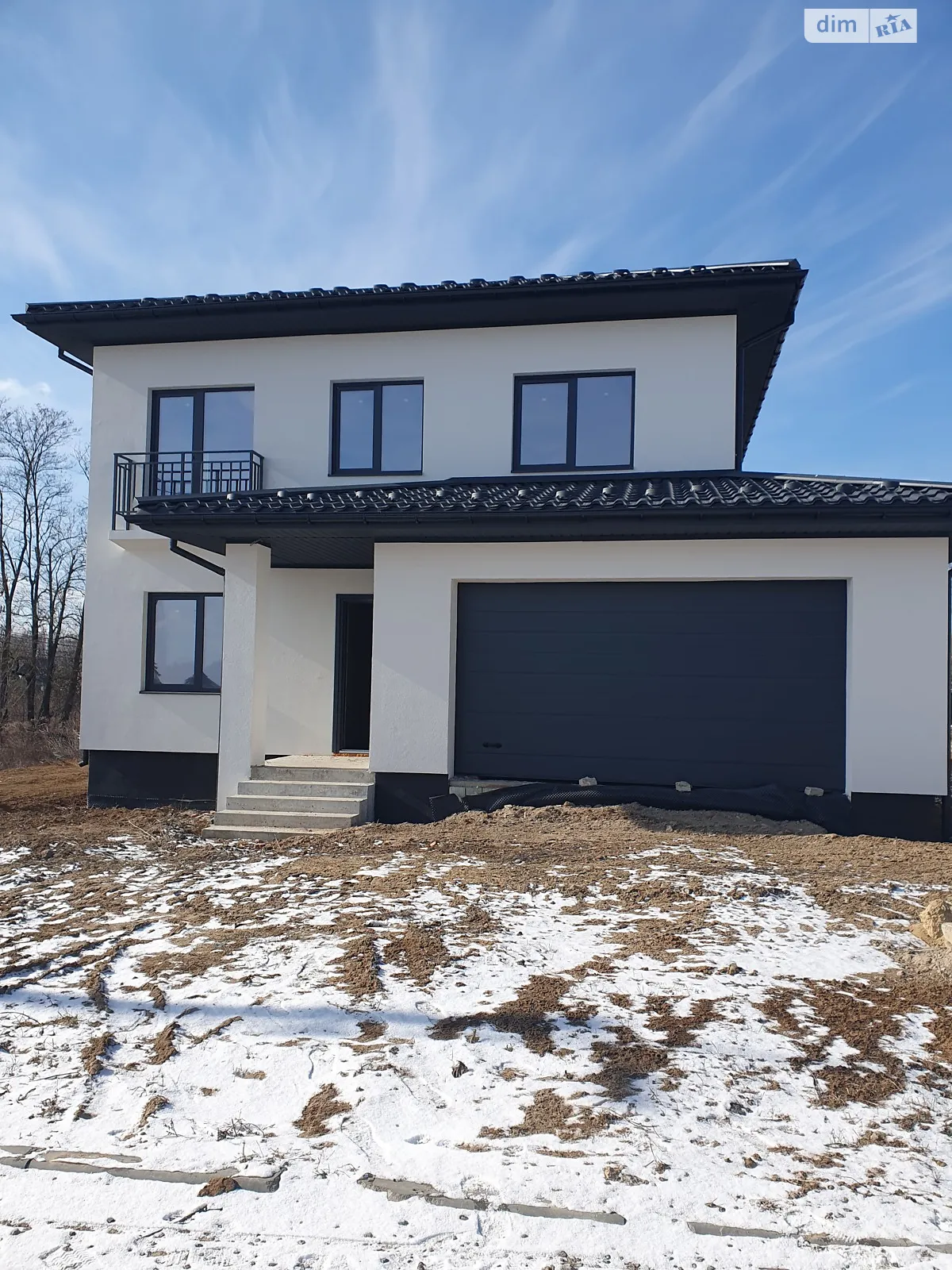 Продается дом на 2 этажа 200 кв. м с камином, цена: 185000 $ - фото 1