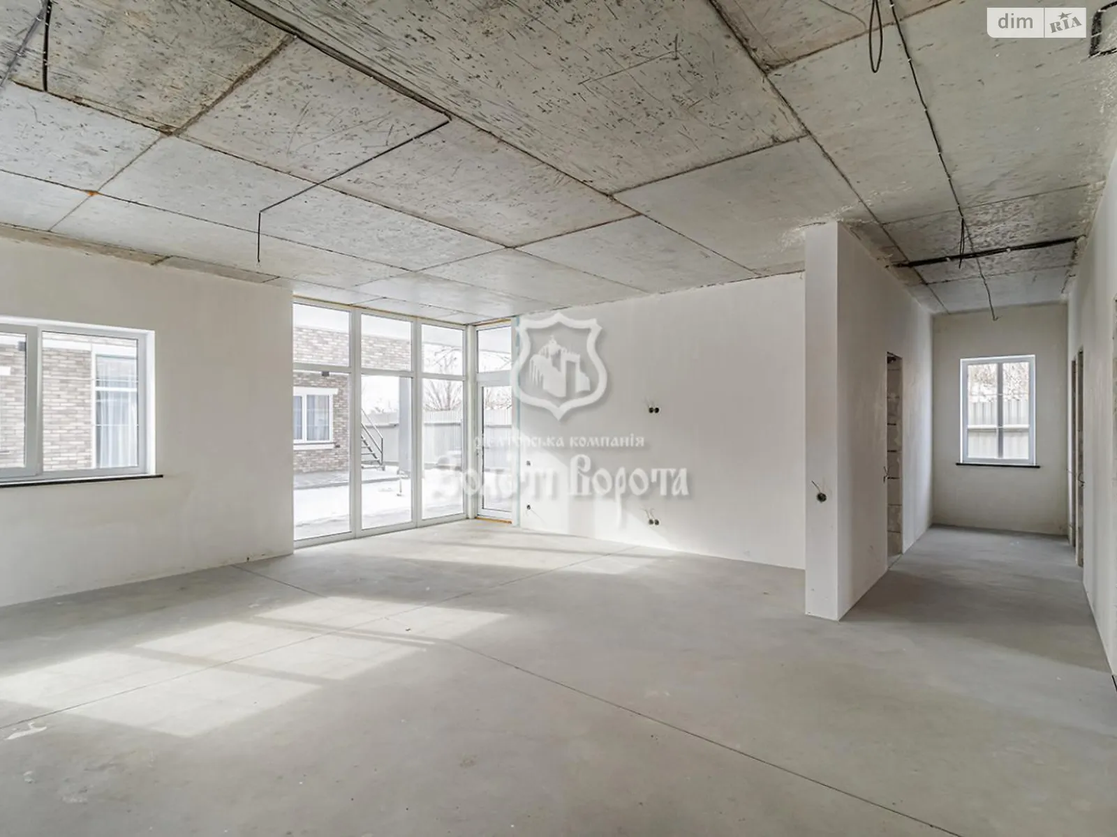 Продается одноэтажный дом 119 кв. м с гаражом, цена: 99000 $ - фото 1