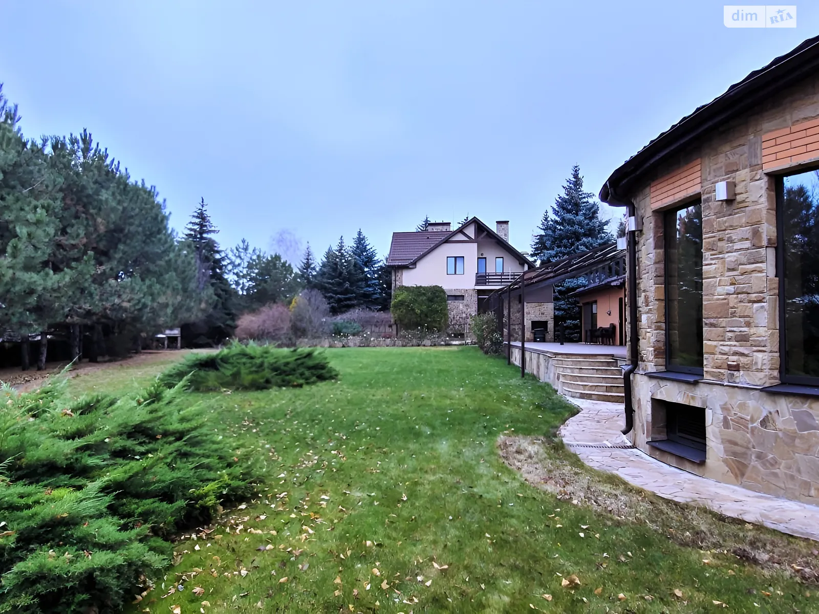 Продається будинок 2 поверховий 845.7 кв. м з терасою, цена: 885000 $ - фото 1
