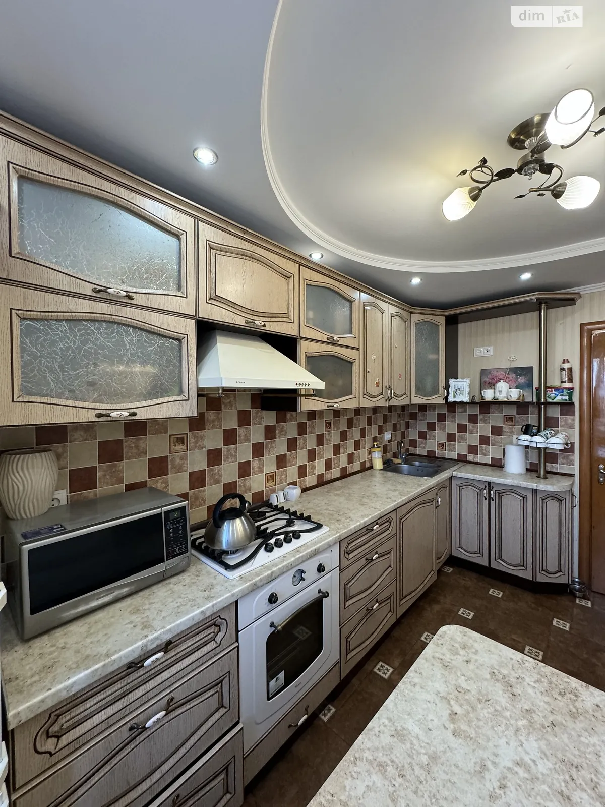 Продается 3-комнатная квартира 61 кв. м в Виннице, ул. Дмитрия Майбороды - фото 1