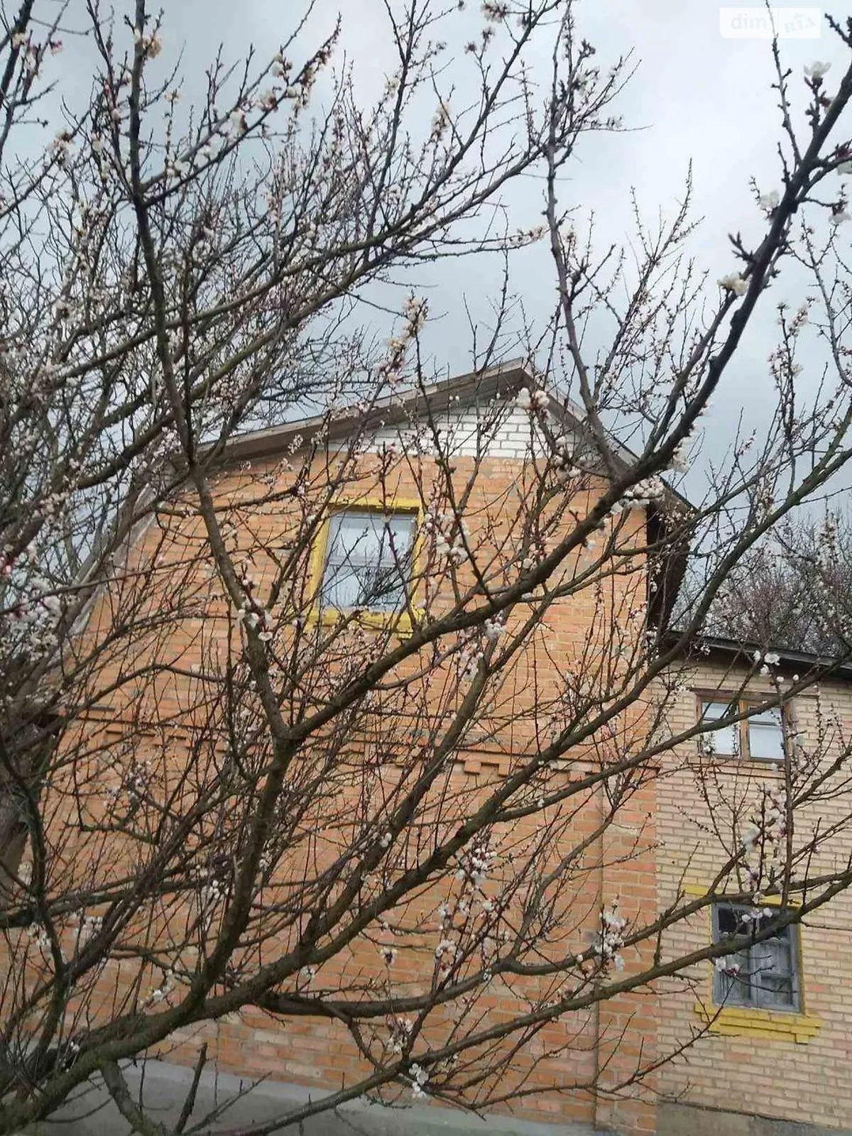 Продается дом на 2 этажа 68 кв. м с мансардой, цена: 35000 $ - фото 1