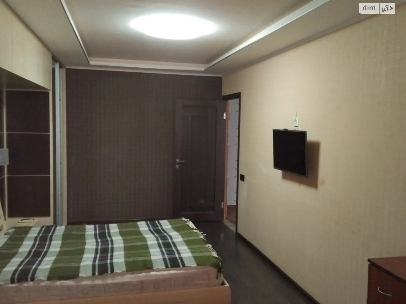 Продается 3-комнатная квартира 65.8 кв. м в Черкассах, ул. Тараскова, 12 - фото 1