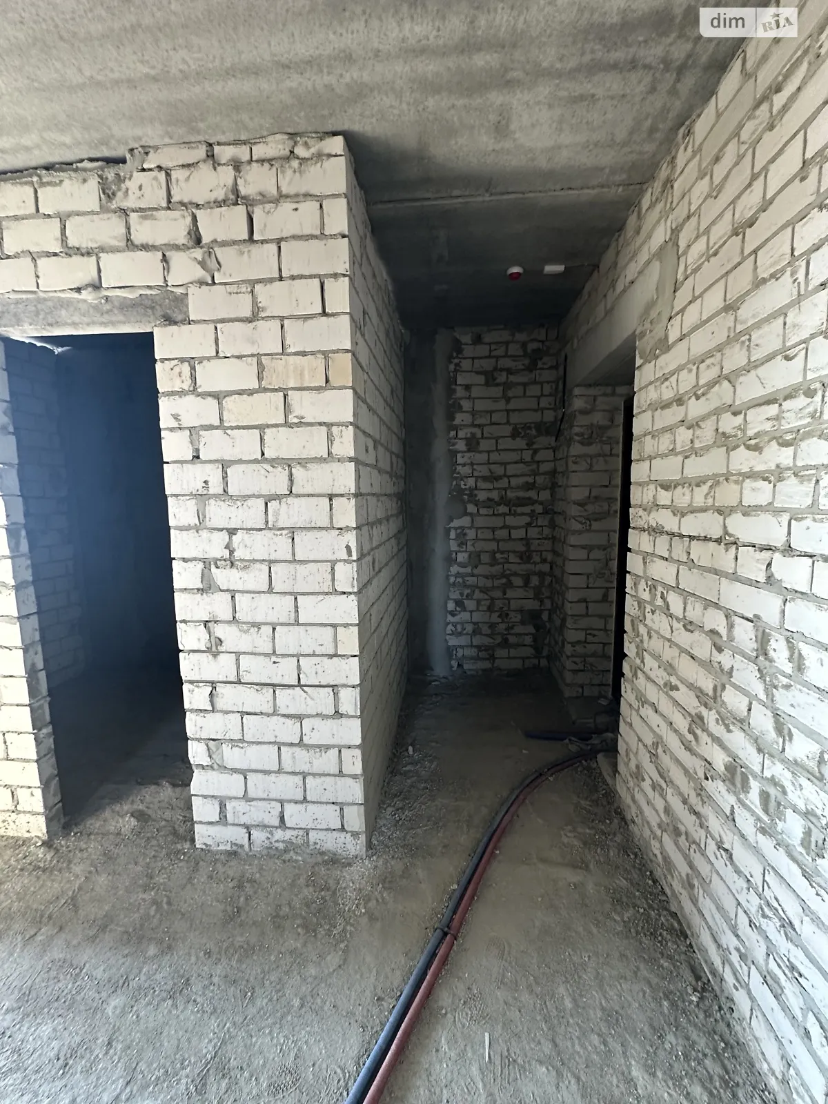 Продається 2-кімнатна квартира 65 кв. м у Харкові, вул. Нескорених(Героїв Праці), 1К - фото 1