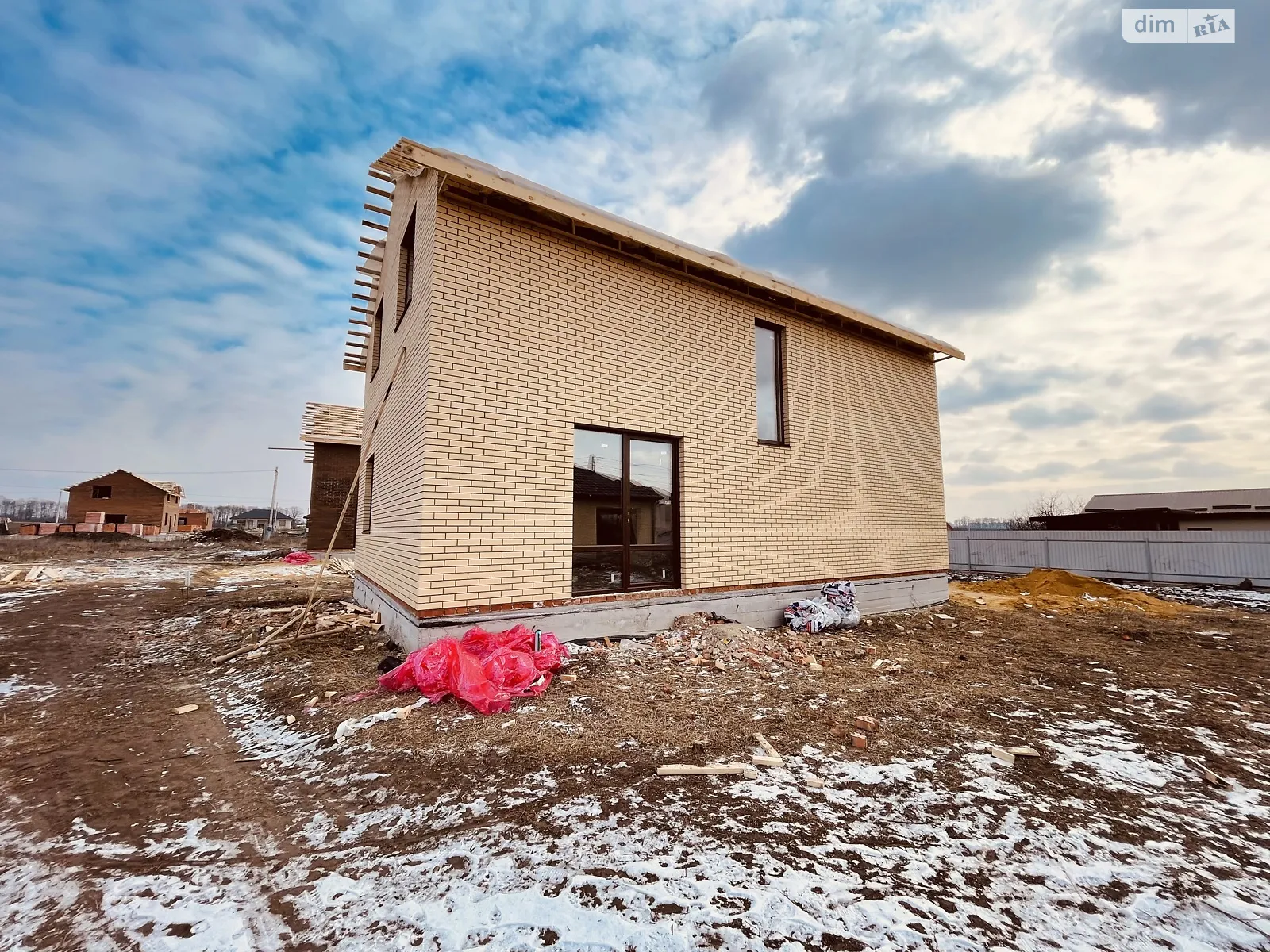 Продається будинок 2 поверховий 120 кв. м з каміном, цена: 73000 $ - фото 1