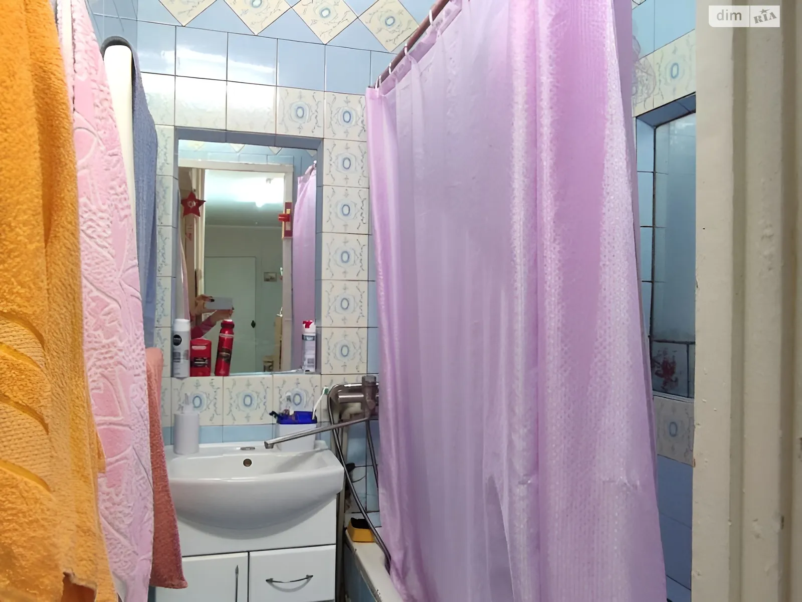 Продается 3-комнатная квартира 69.1 кв. м в Днепре, мас. Парус - фото 1