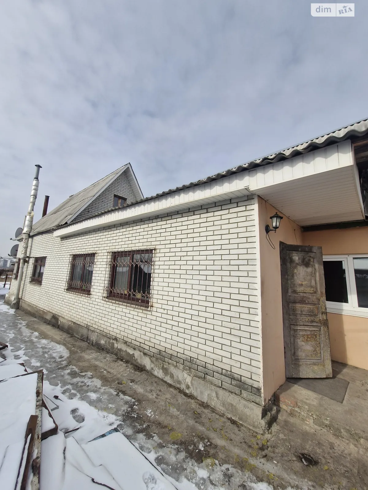 Продается дом на 2 этажа 103.2 кв. м с беседкой, цена: 75000 $ - фото 1