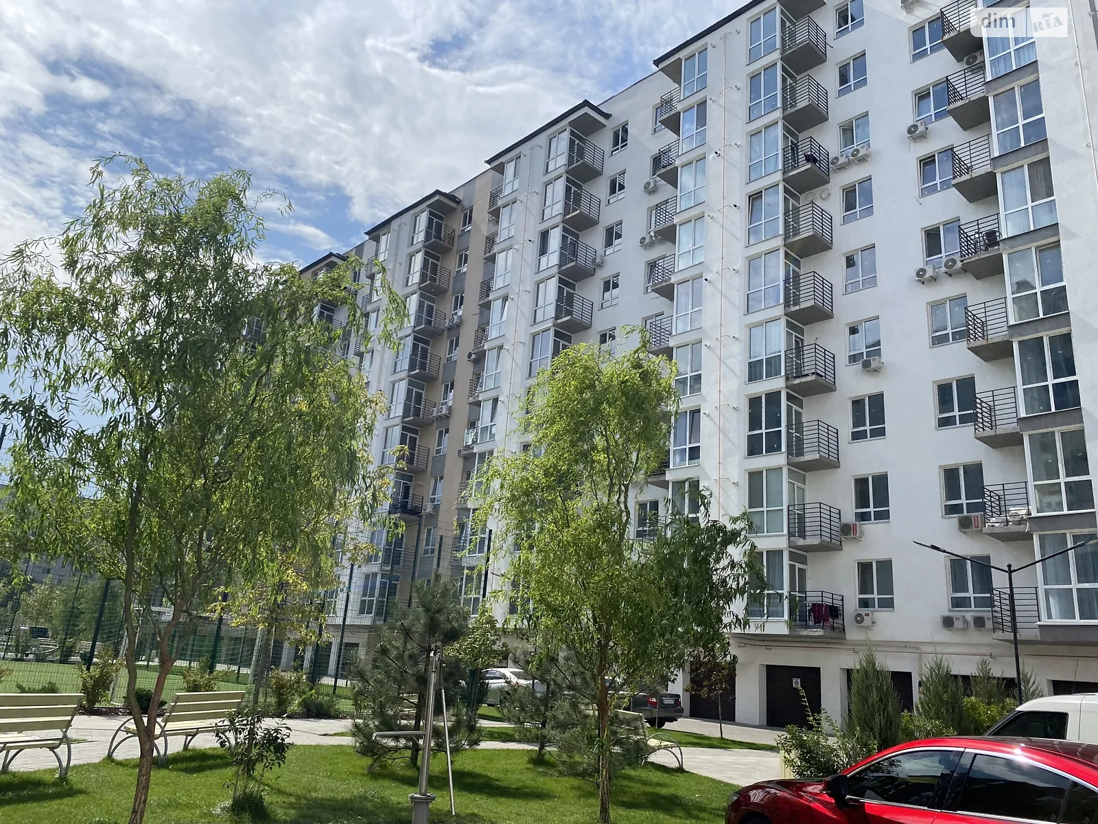 Продається 1-кімнатна квартира 44 кв. м у Слобожанському, вул. Сімейна, 4 - фото 1