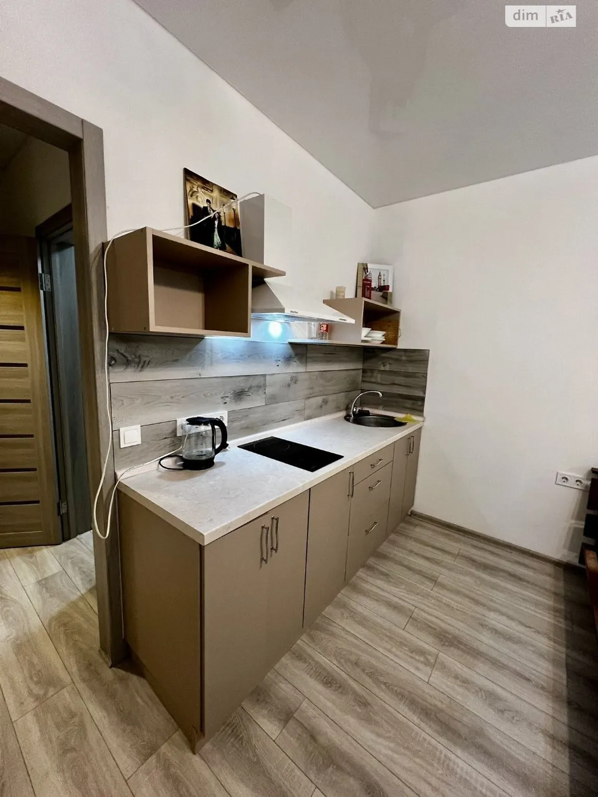 Продается 1-комнатная квартира 25.2 кв. м в Одессе, ул. Академика Сахарова - фото 1