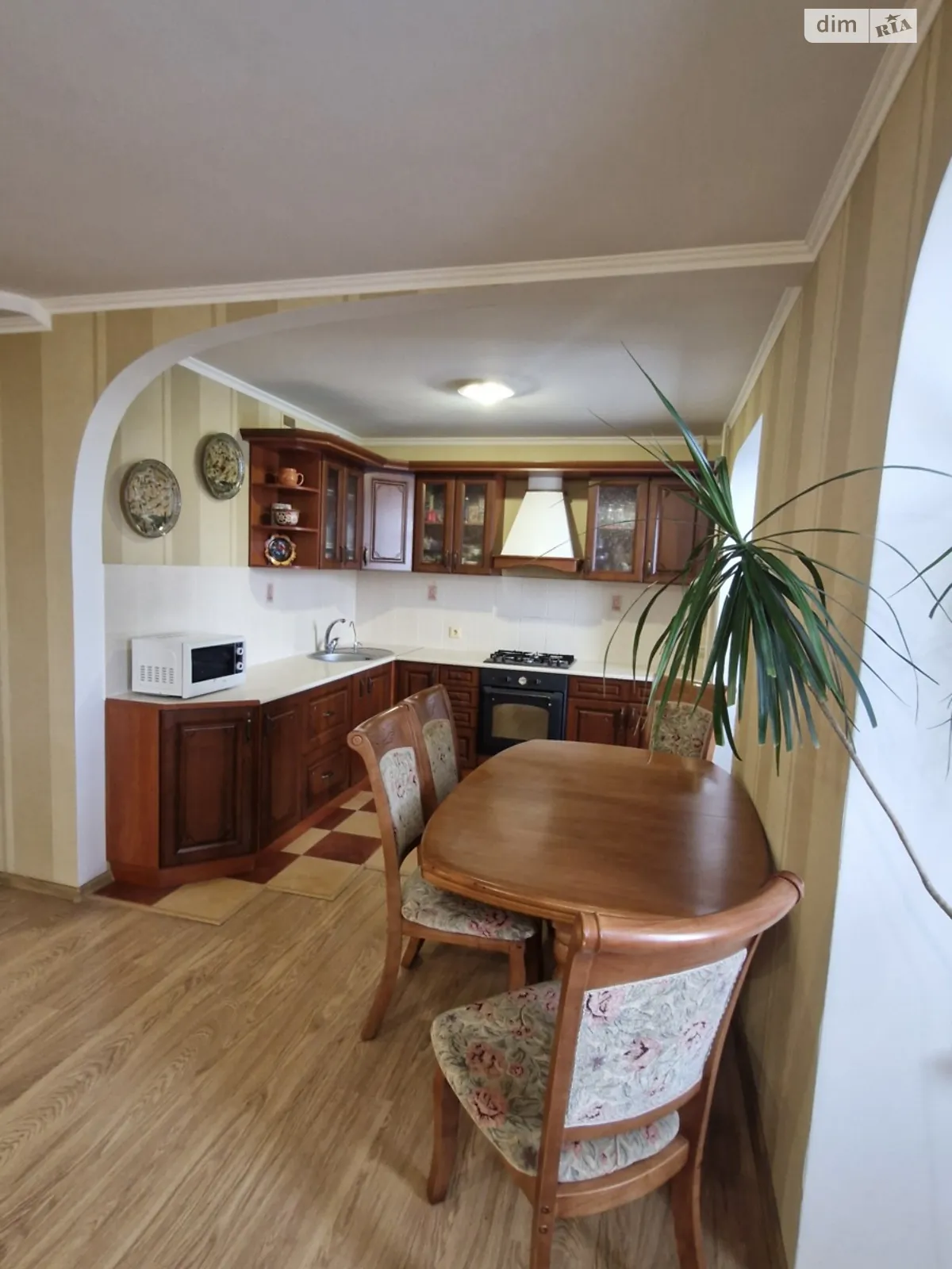 Продається 3-кімнатна квартира 60.3 кв. м у Миколаєві, просп. Героїв України - фото 1