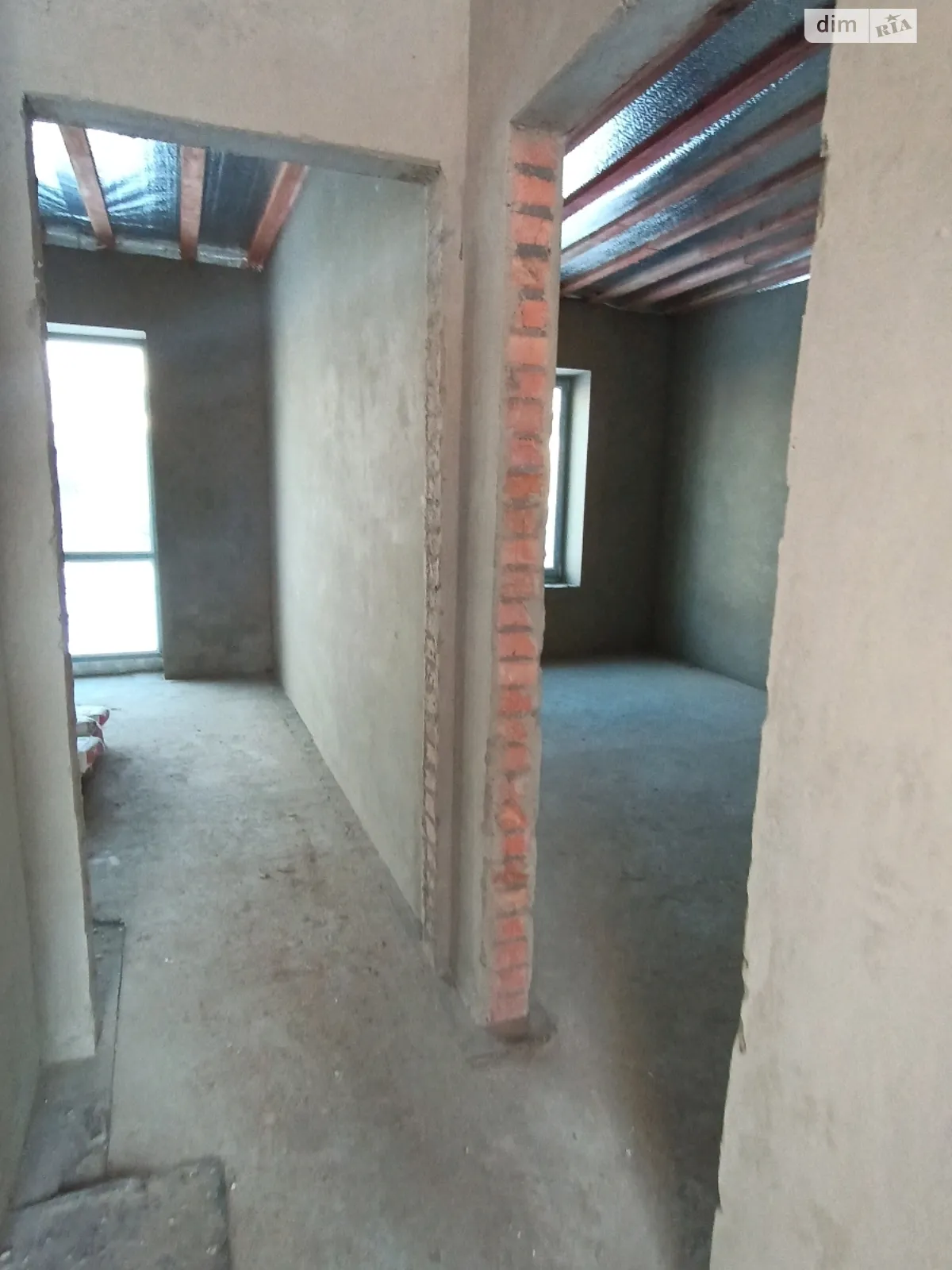 Продается одноэтажный дом 66 кв. м с камином, цена: 45000 $ - фото 1