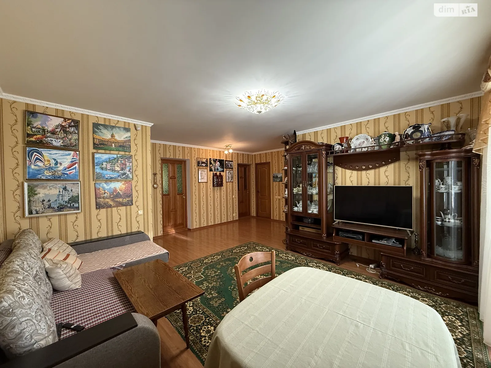 Продается 4-комнатная квартира 80 кв. м в Черкассах, ул. Гоголя, 258 - фото 1