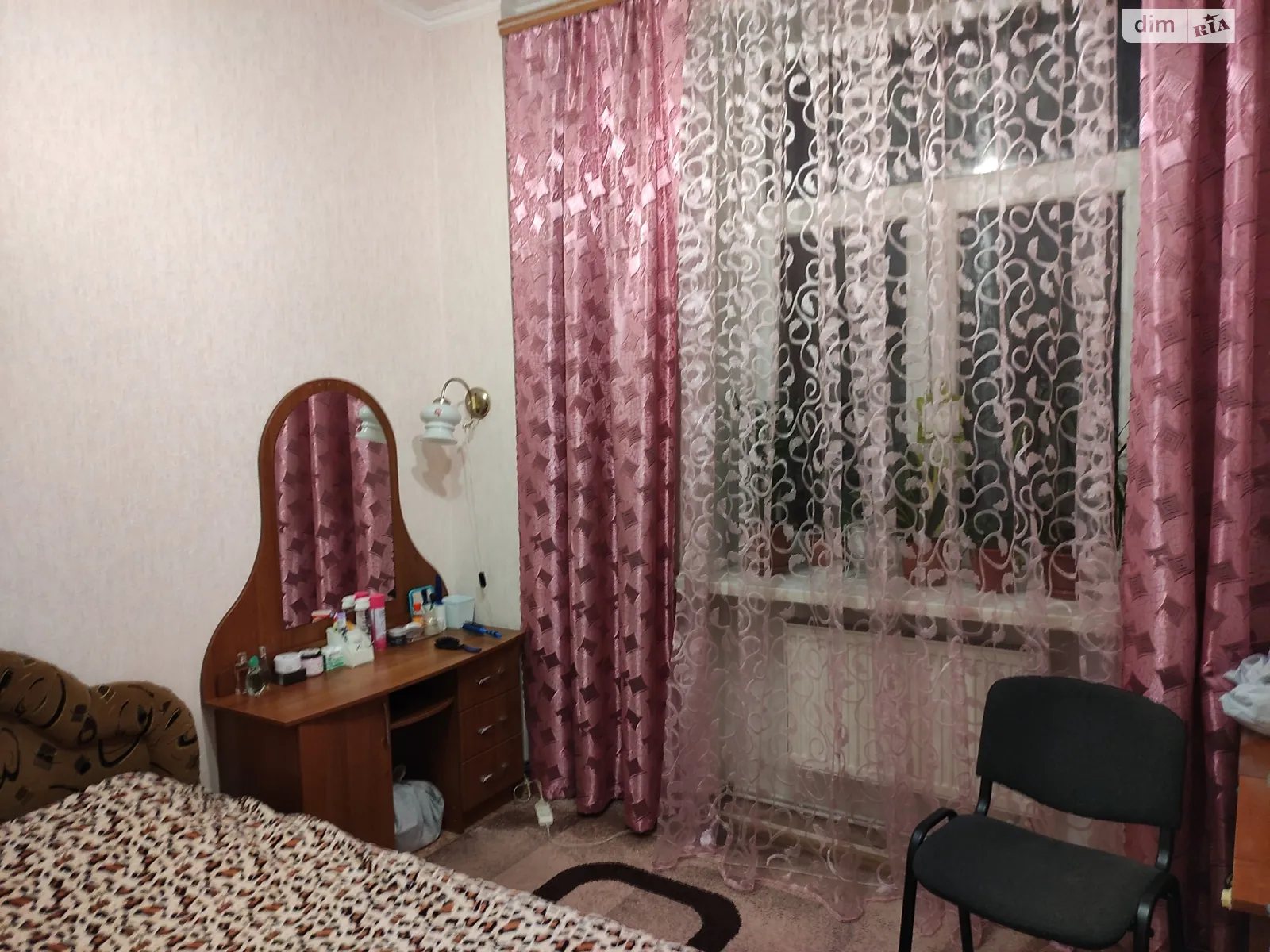 Продається 3-кімнатна квартира 56.3 кв. м у Черкасах, вул. Сінна(Добровольського), 20 - фото 1