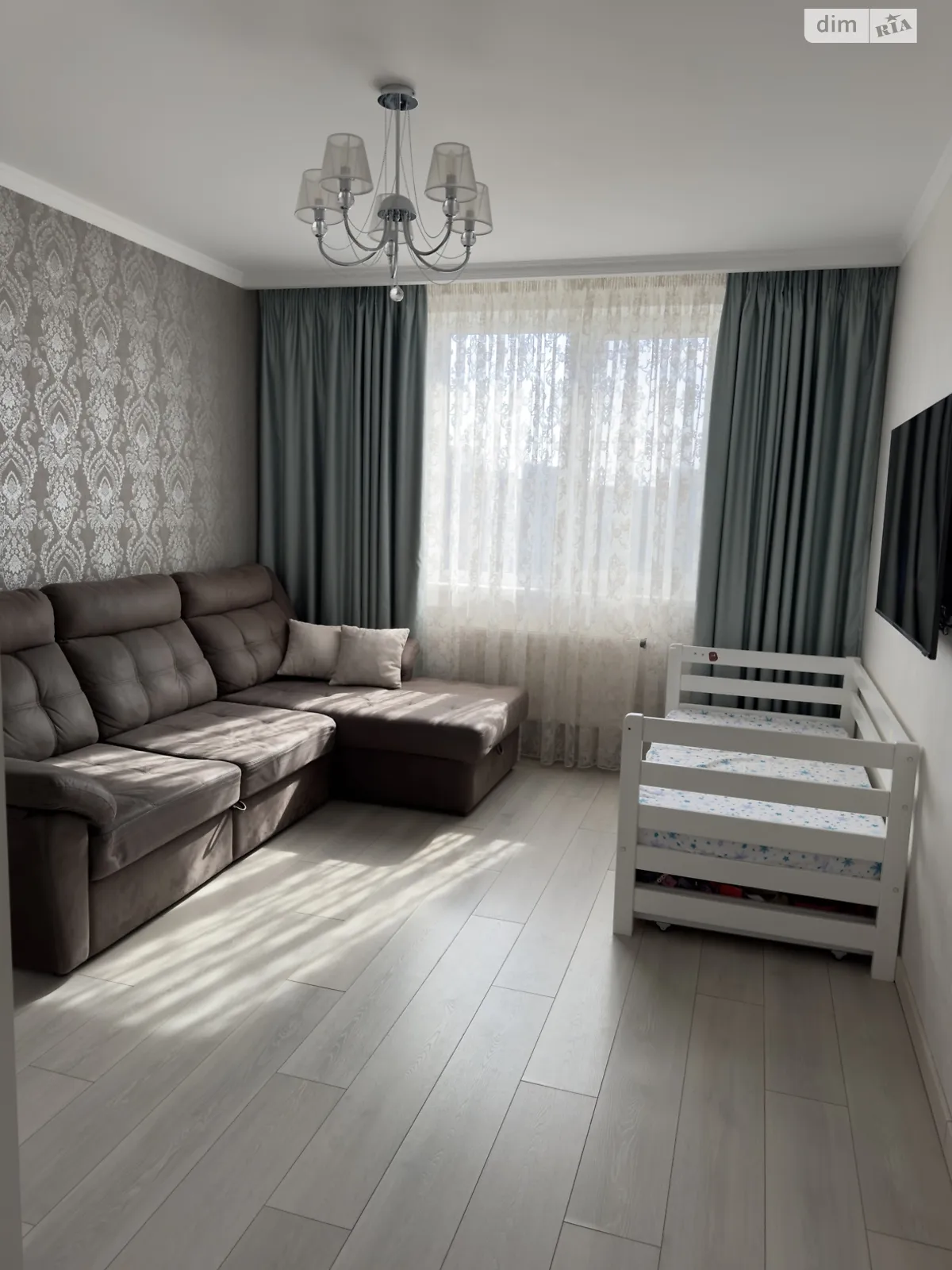 Продається 1-кімнатна квартира 40.5 кв. м у Бучі, вул. Бориса Гмирі, 9 - фото 1