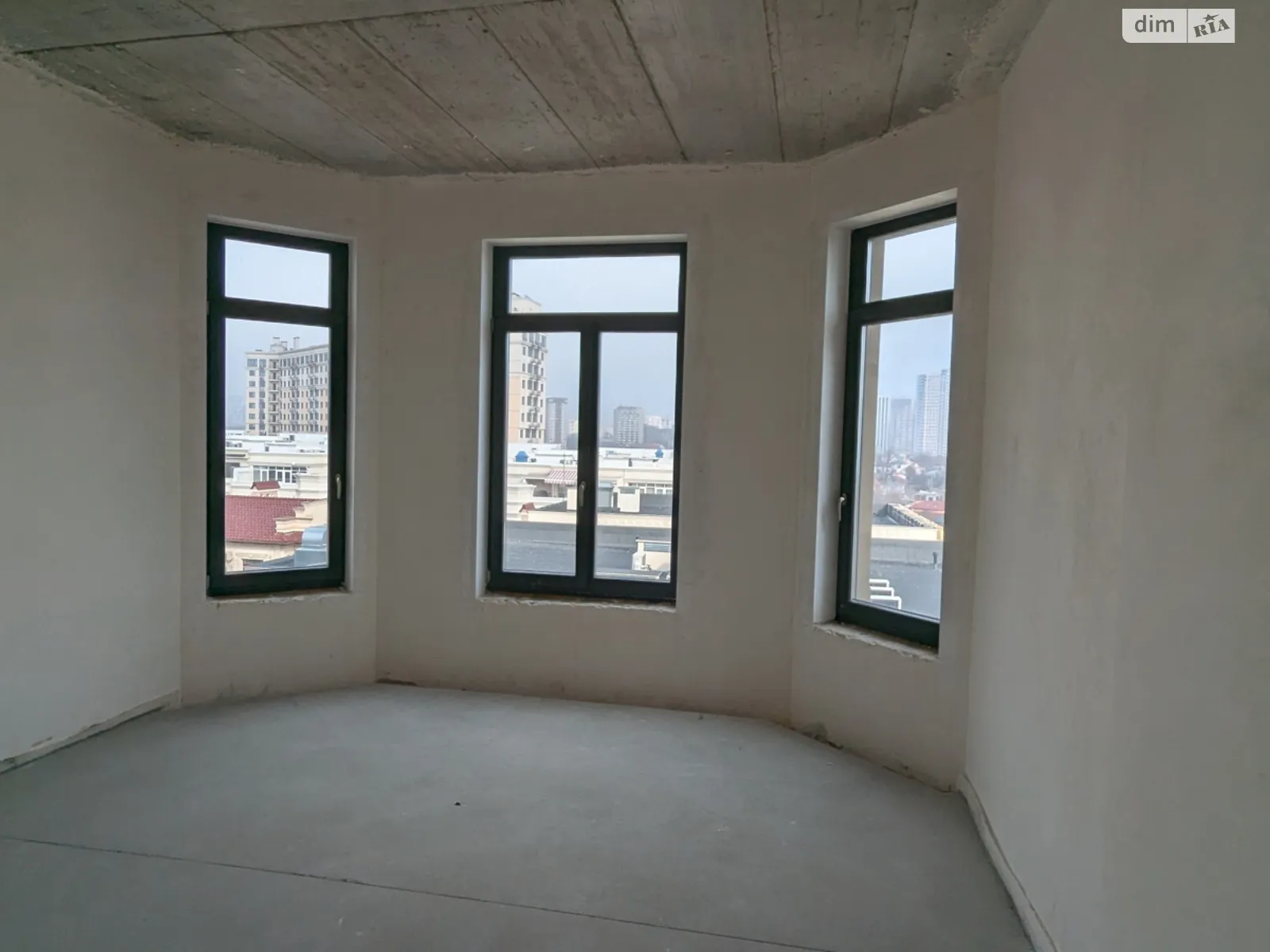 Продается 2-комнатная квартира 75.7 кв. м в Одессе, Фонтанская дор., 64/1 - фото 1