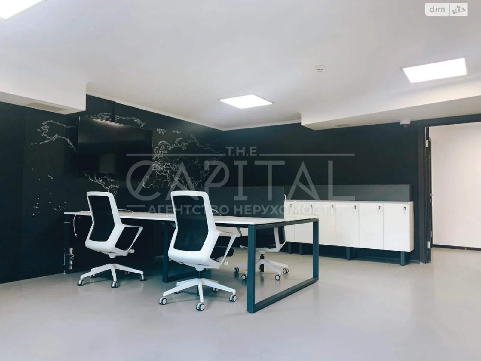 Здається в оренду офіс 204 кв. м в бізнес-центрі, цена: 4350 $ - фото 1