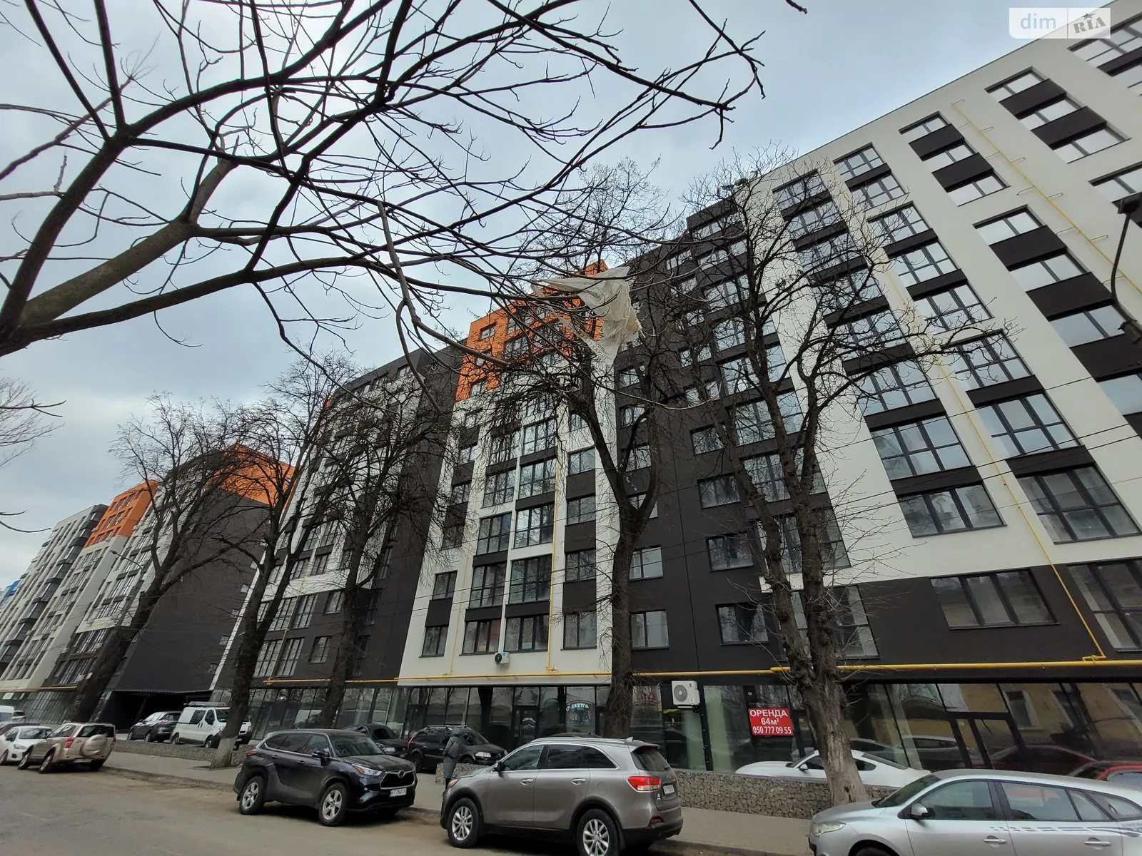 Продается 1-комнатная квартира 37 кв. м в Ивано-Франковске, ул. Национальной Гвардии, 3 - фото 1