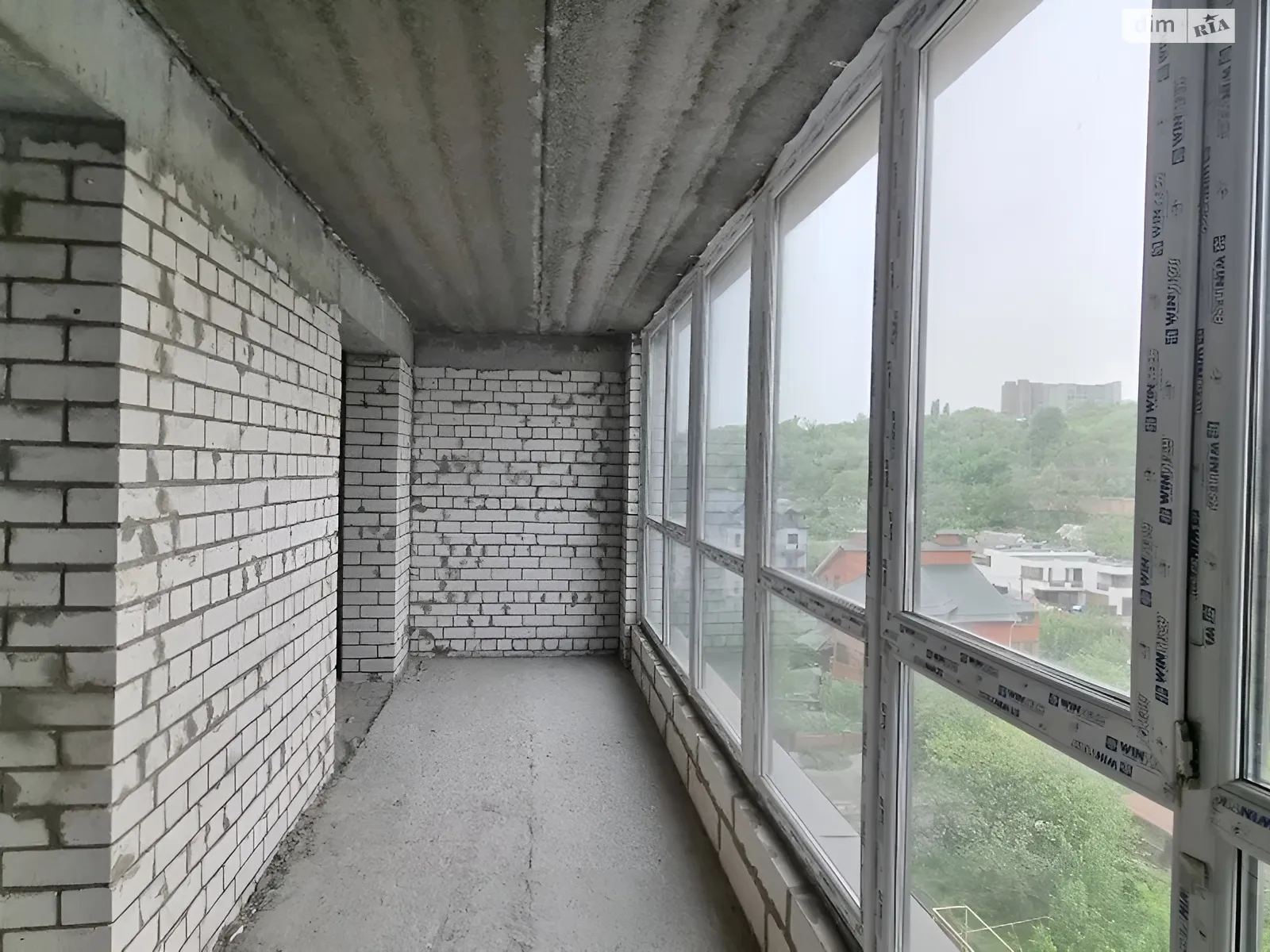 Продається 1-кімнатна квартира 64 кв. м у Дніпрі, цена: 38000 $ - фото 1
