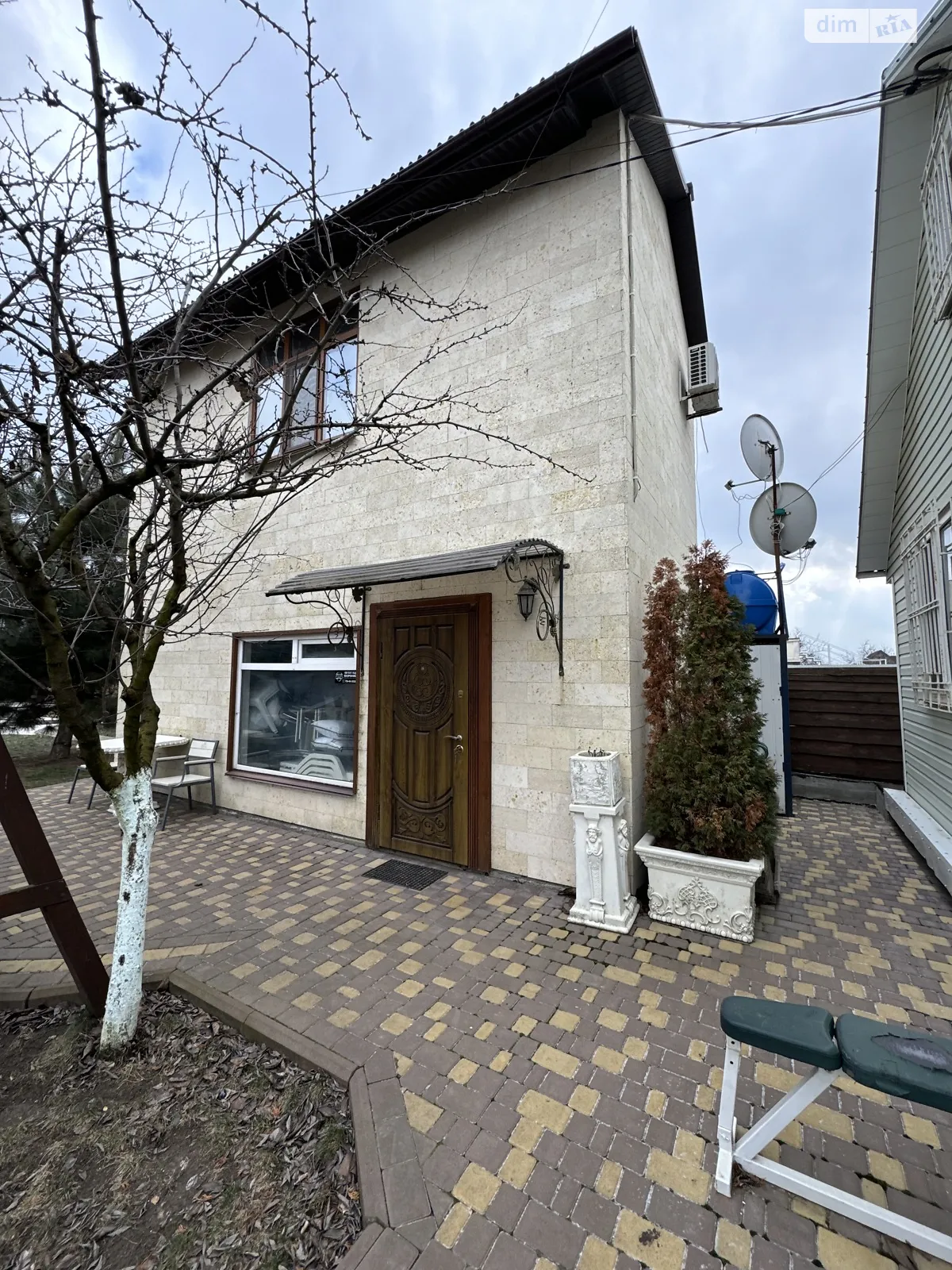 Продається будинок 2 поверховий 120 кв. м з гаражем, цена: 92000 $ - фото 1