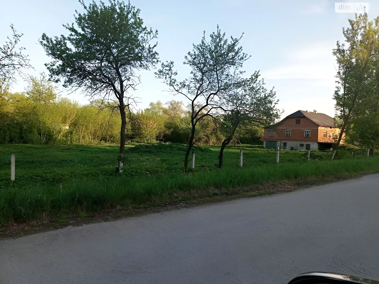 Продается дом на 2 этажа 221.4 кв. м с подвалом, цена: 40000 $ - фото 1