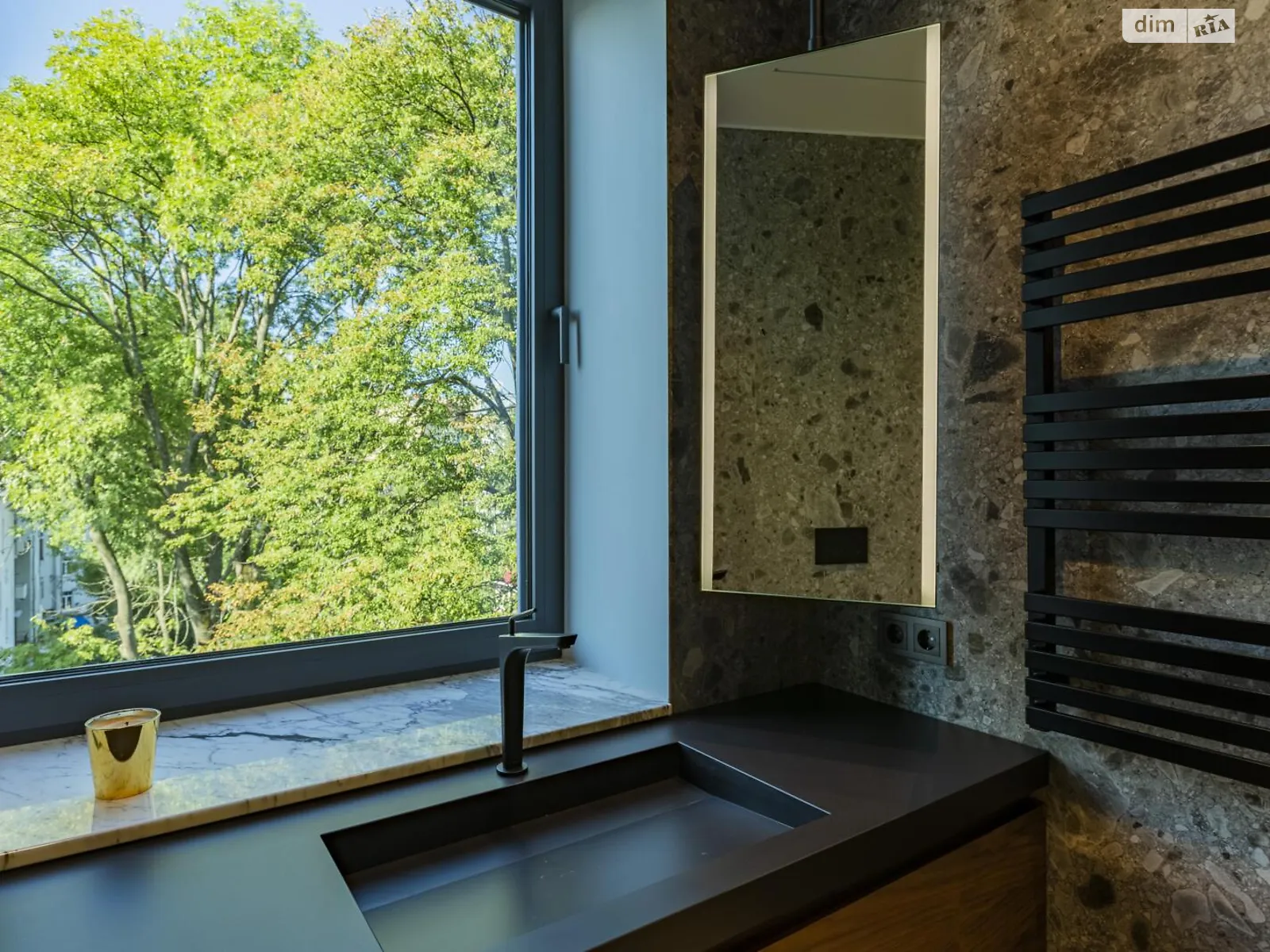 Продается 6-комнатная квартира 274 кв. м в Киеве, ул. Академика Богомольца, 7/14 - фото 1