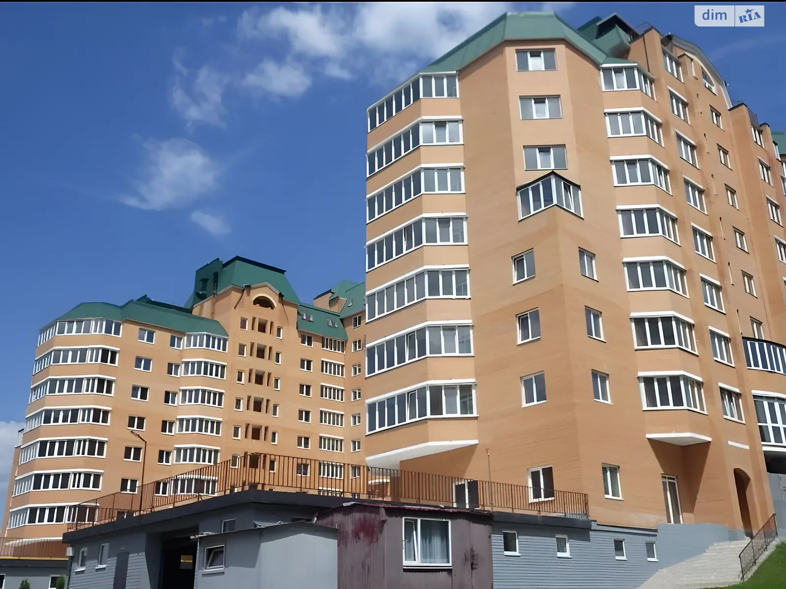 Продается 2-комнатная квартира 74 кв. м в Белой Церкви, ул. Запорожская - фото 1