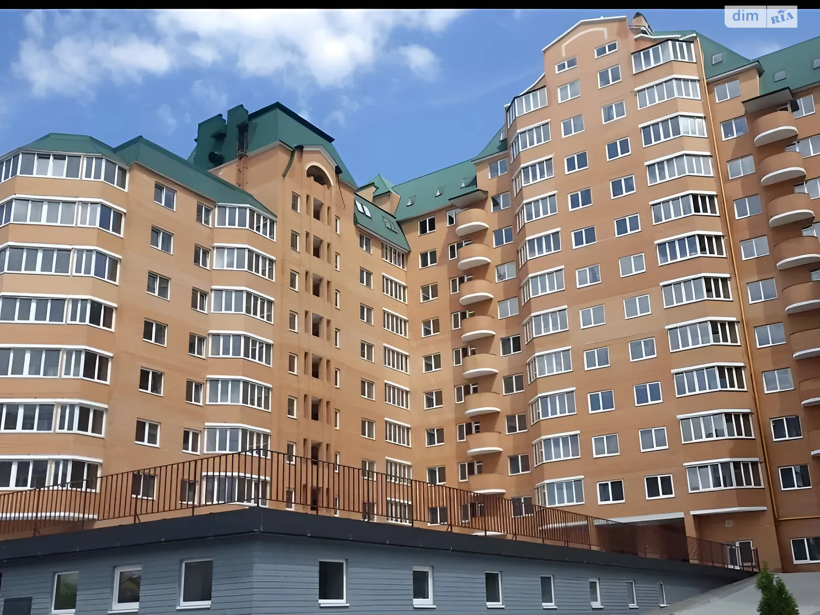Продается 3-комнатная квартира 91.5 кв. м в Белой Церкви, ул. Запорожская - фото 1