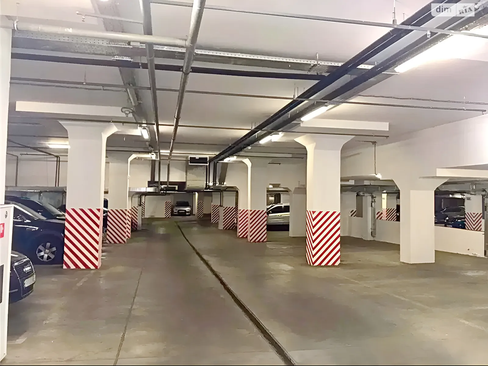 Продається підземний паркінг універсальний на 23.2 кв. м, цена: 27000 $ - фото 1