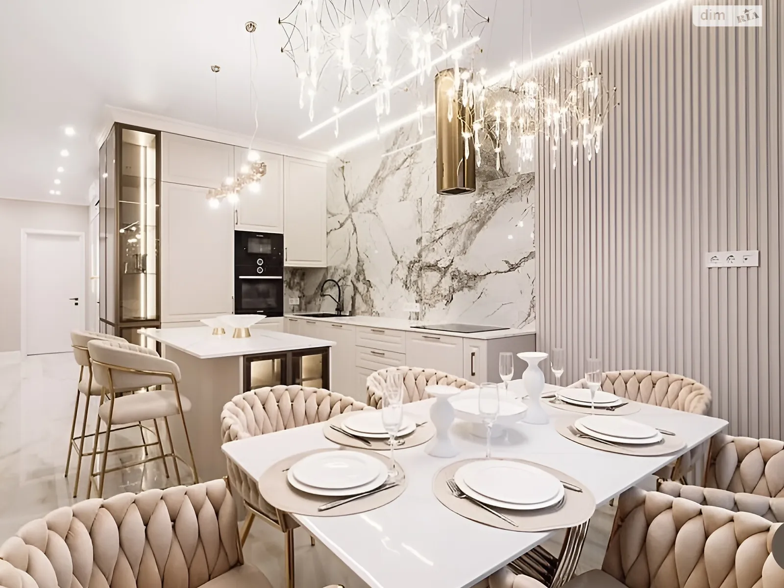 Продається 4-кімнатна квартира 117 кв. м у Одесі, пров. Курортний, 1Б - фото 1