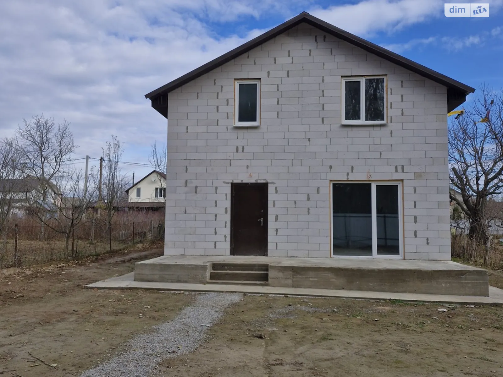 Продается дом на 2 этажа 120 кв. м с подвалом, цена: 60000 $ - фото 1