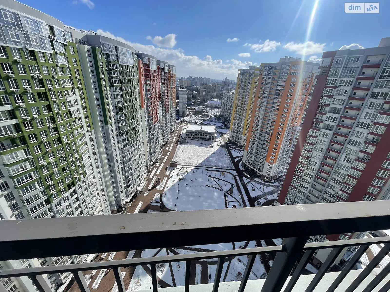 Продається 1-кімнатна квартира 41 кв. м у Києві, вул. Каховська, 62А - фото 1