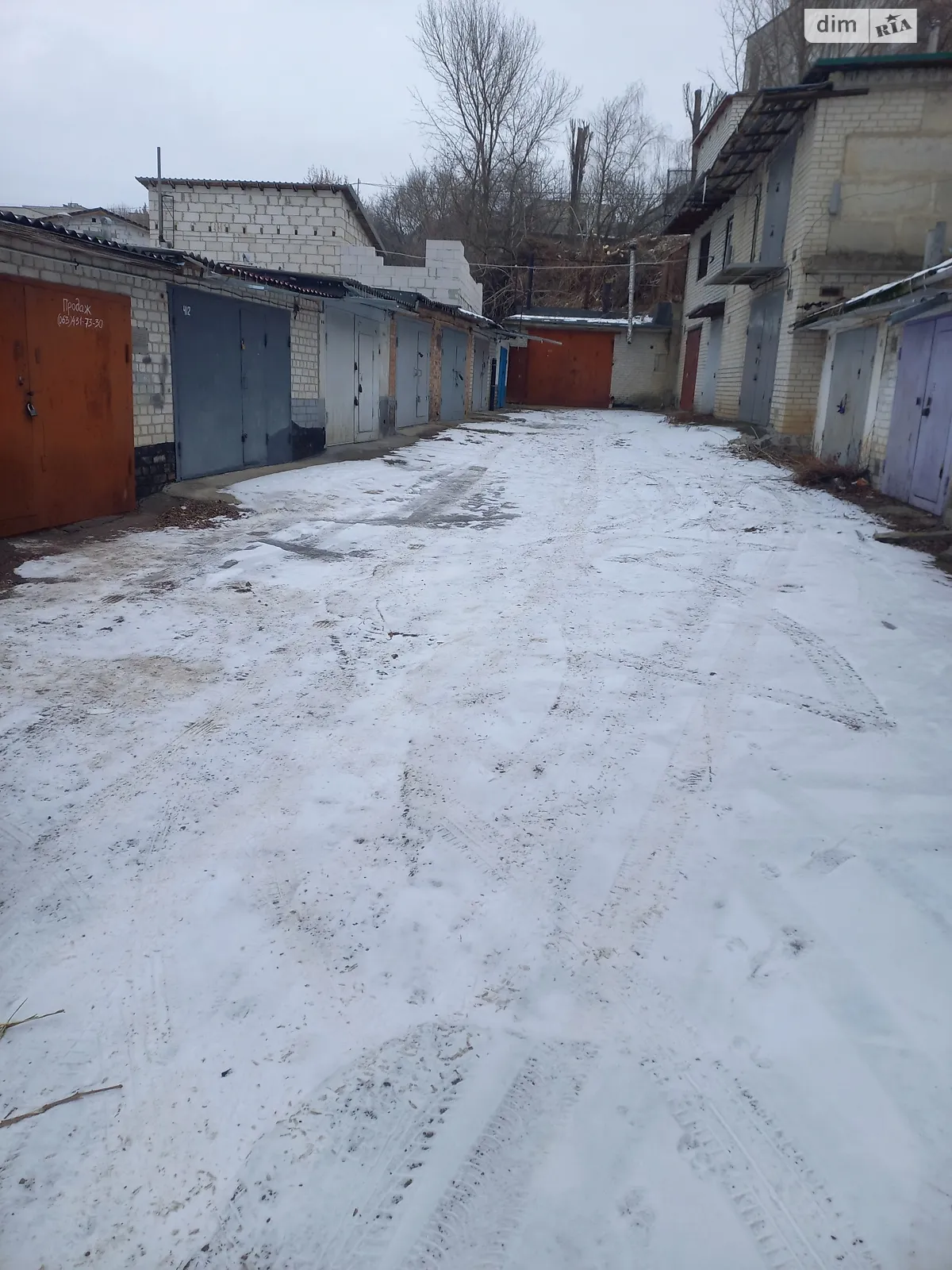Продається місце в гаражному кооперативі під легкове авто на 18 кв. м, цена: 5500 $ - фото 1