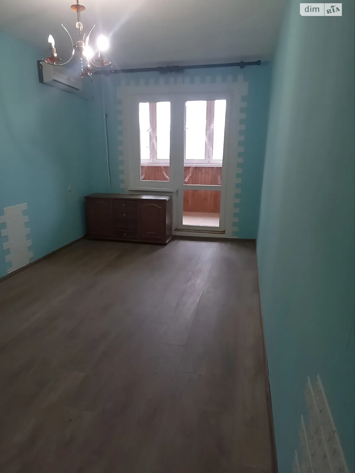 Продается 3-комнатная квартира 65 кв. м в Харькове, ул. Нескореных(Героев Труда), 12Г - фото 1