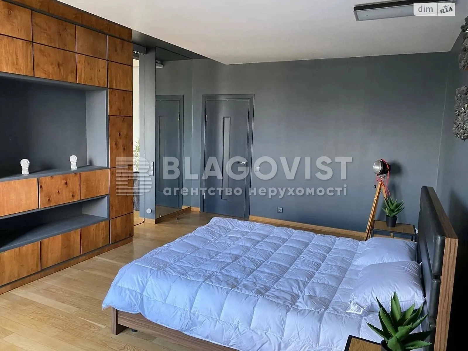 Продається 2-кімнатна квартира 85 кв. м у Києві, вул. Митрополита Василя Липківського(Урицького), 18 - фото 1