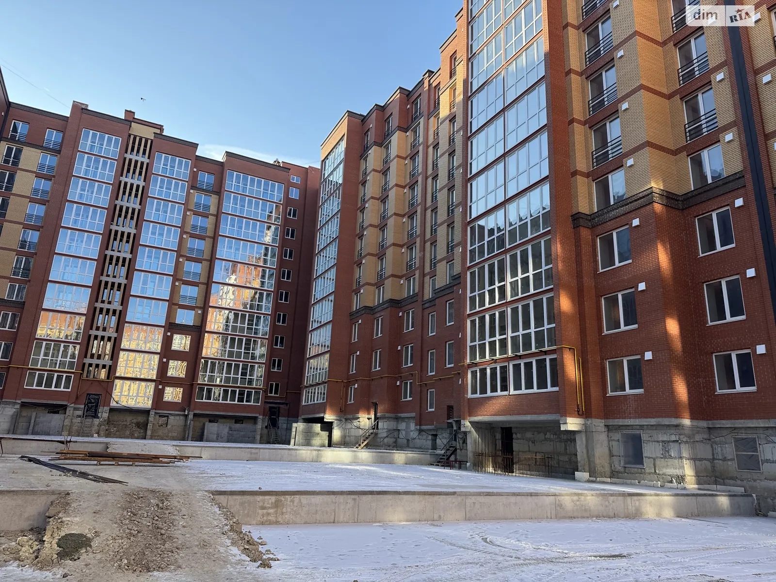 1-кімнатна квартира 44 кв. м у Тернополі, вул. Тролейбусна, 7А - фото 1