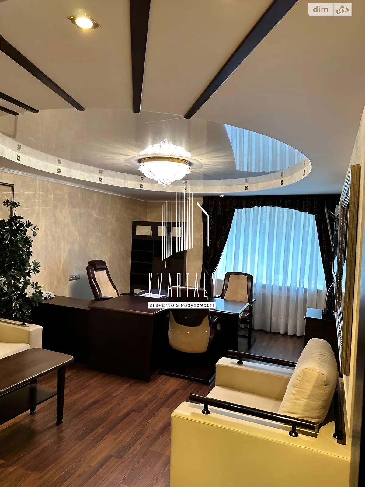 Здається в оренду офіс 100 кв. м в бізнес-центрі, цена: 1000 $ - фото 1