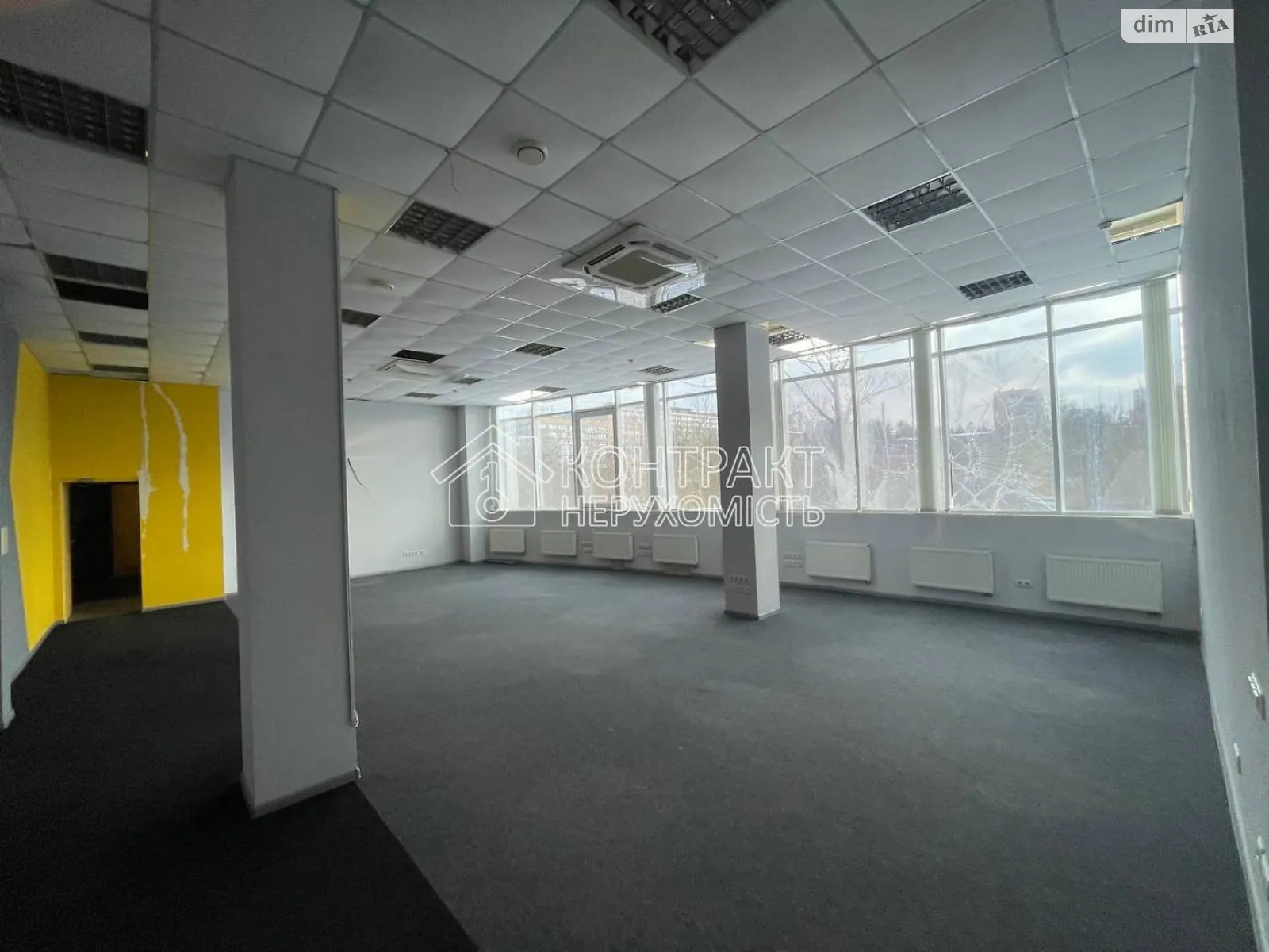 Сдается в аренду офис 403 кв. м в бизнес-центре, цена: 99925 грн - фото 1