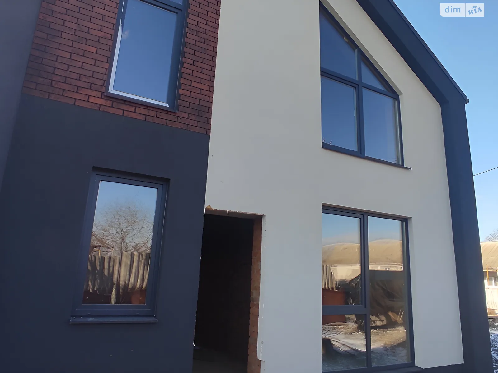 Продается дом на 2 этажа 120 кв. м с мебелью, цена: 85000 $ - фото 1