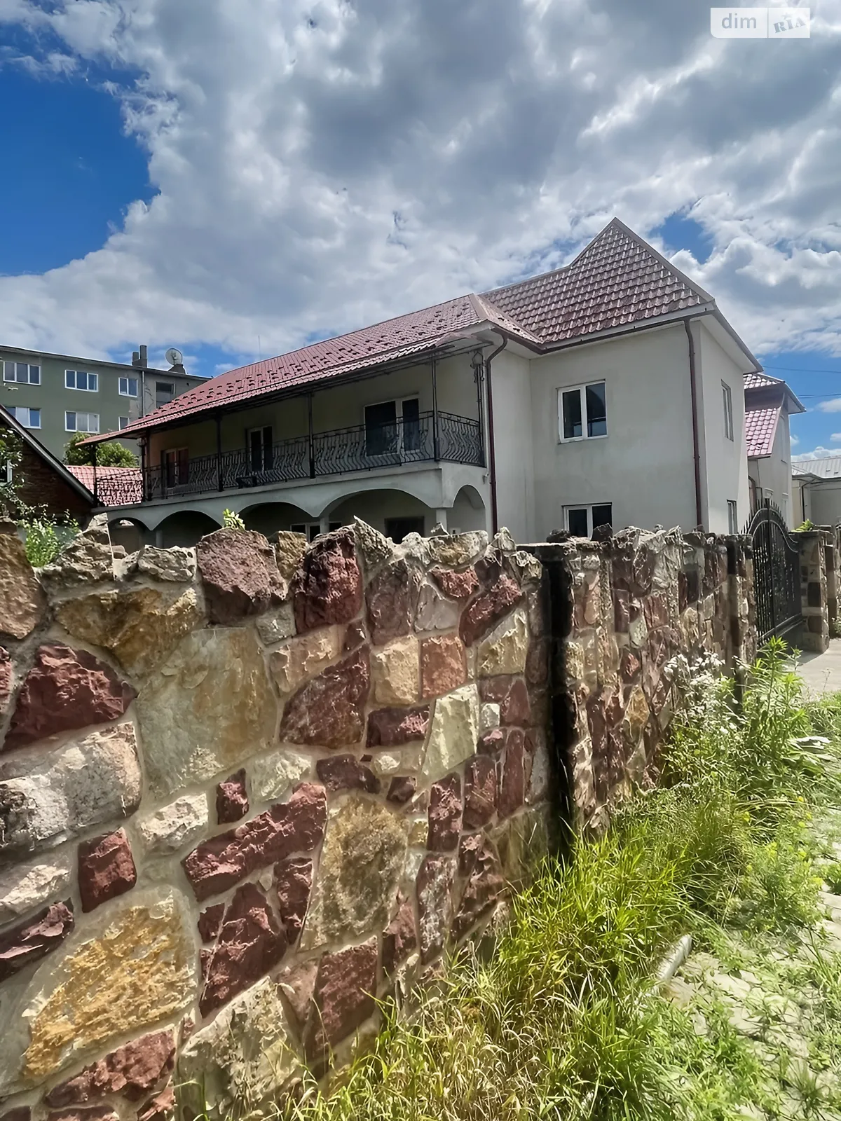 Продается дом на 2 этажа 203.2 кв. м с террасой, цена: 105000 $ - фото 1