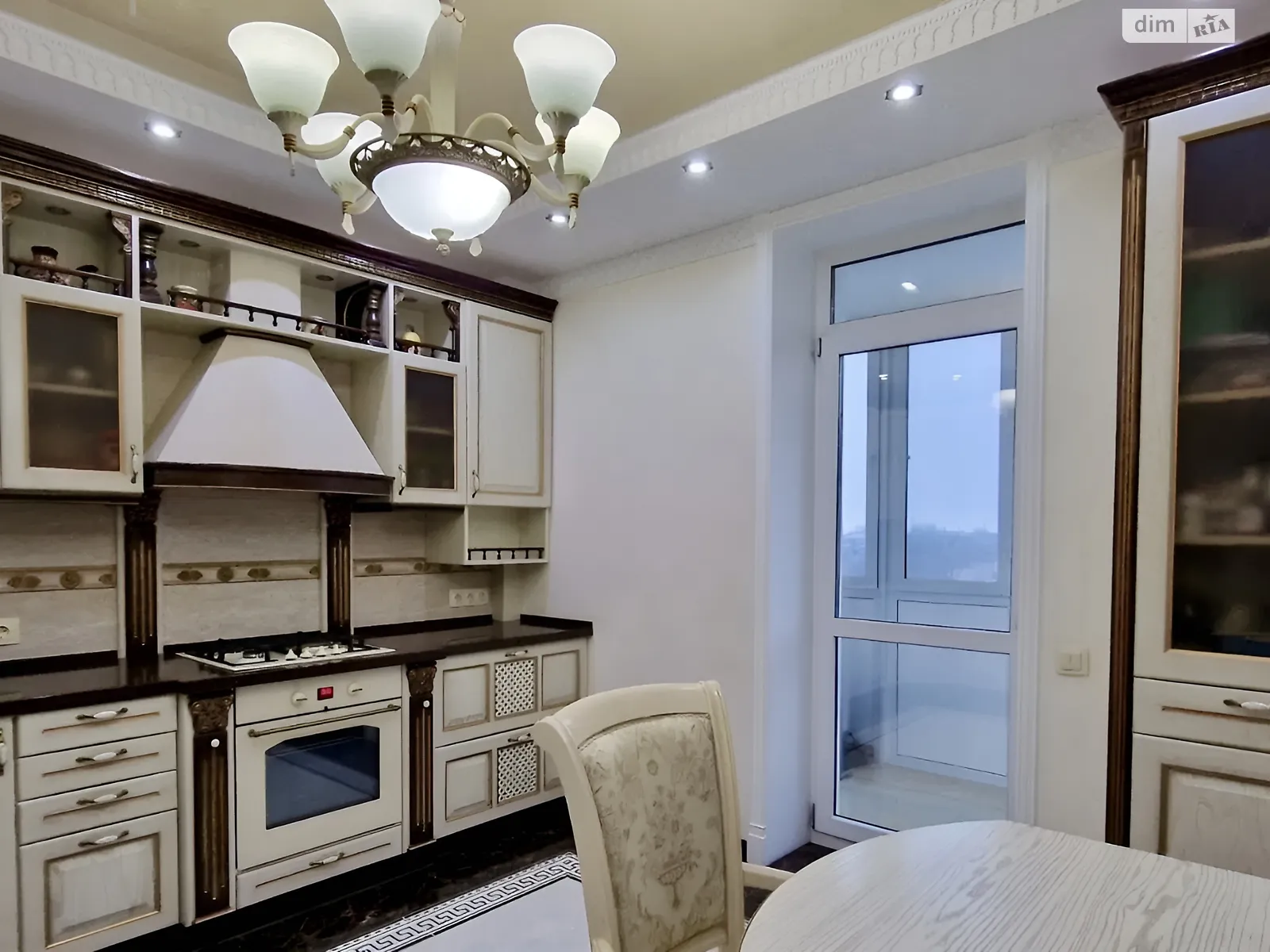 Продается 3-комнатная квартира 114.4 кв. м в Белой Церкви, ул. Фастовская, 2Б - фото 1