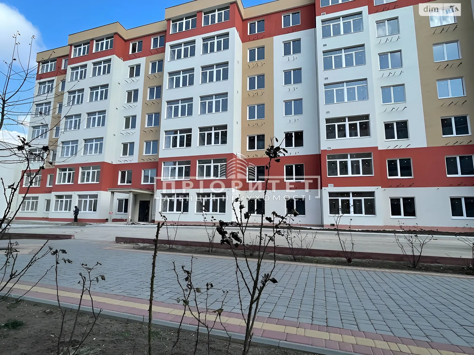 Продається 2-кімнатна квартира 56.77 кв. м у Лиманці, вулиця Будівельна - фото 1